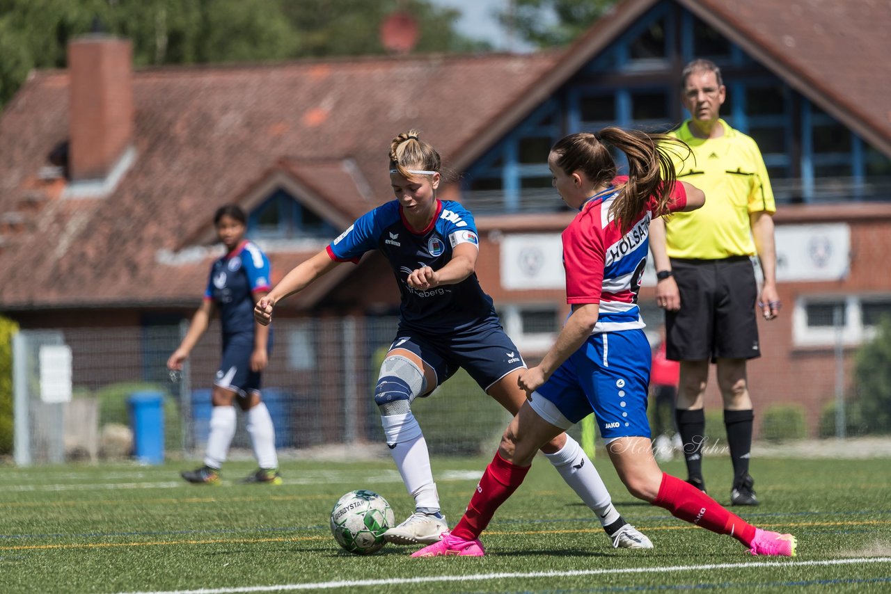 Bild 149 - wBJ Holsatia Elmshorn - VfL Pinneberg : Ergebnis: 1:4